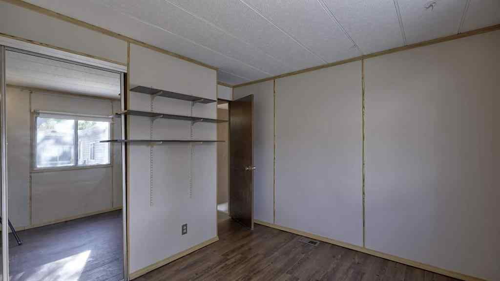 MLS® A2265922 - Unit #90 83 3223 Street NW in Greenview Calgary, Mobile