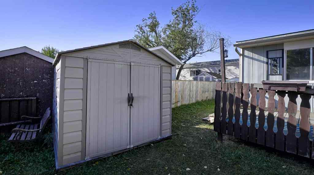 MLS® A2265922 - Unit #90 83 3223 Street NW in Greenview Calgary, Mobile