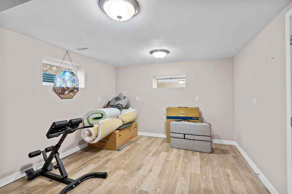 MLS® A2265926 - 1012 8 Street SW in NONE High River, Residential