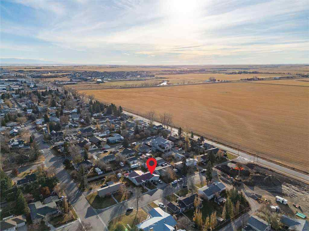 MLS® A2265926 - 1012 8 Street SW in NONE High River, Residential