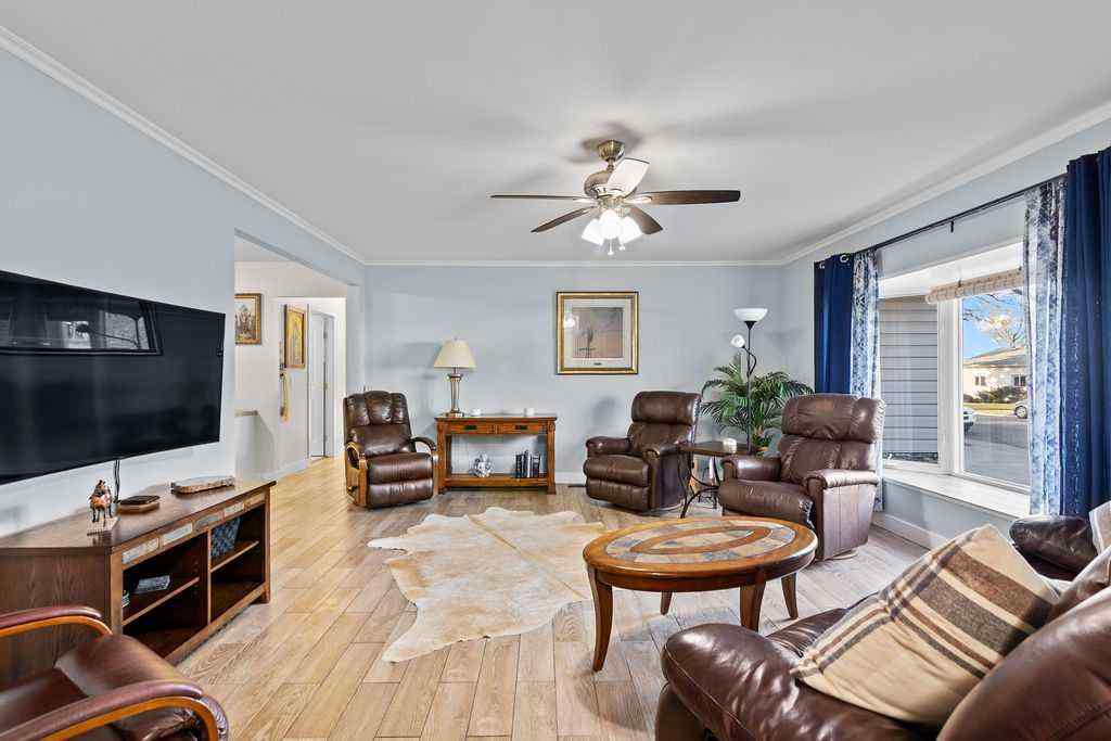 MLS® A2265926 - 1012 8 Street SW in NONE High River, Residential