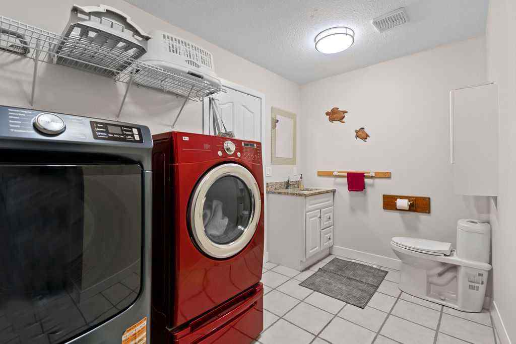 MLS® A2265926 - 1012 8 Street SW in NONE High River, Residential