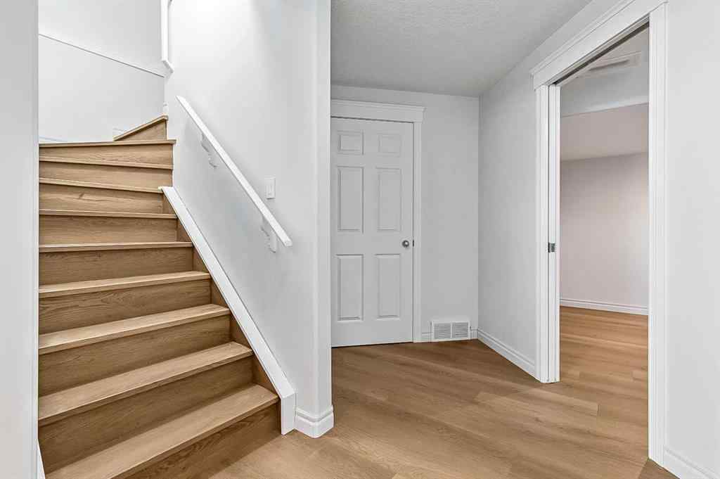 MLS® A2265927 - 287 Crystal Shores Drive  in Crystal Shores Okotoks, Residential