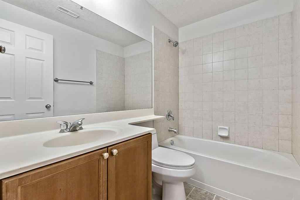 MLS® A2265927 - 287 Crystal Shores Drive  in Crystal Shores Okotoks, Residential