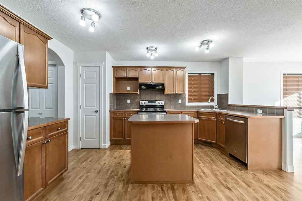 MLS® A2265927 - 287 Crystal Shores Drive  in Crystal Shores Okotoks, Residential