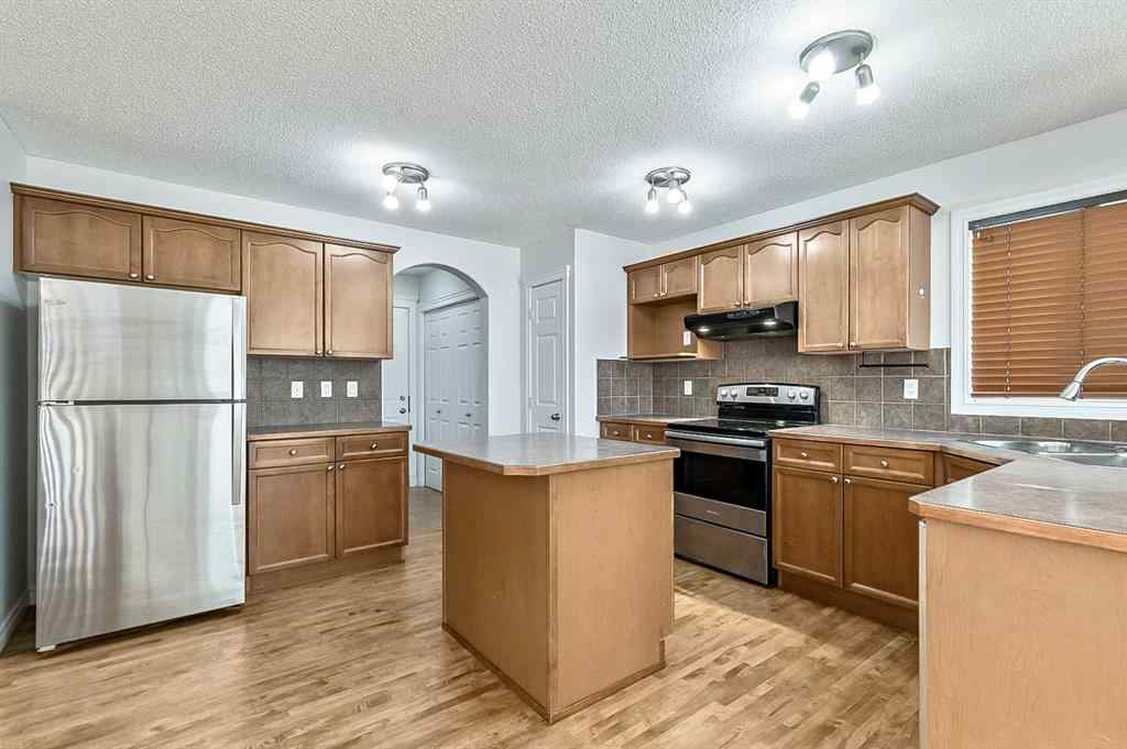 MLS® A2265927 - 287 Crystal Shores Drive  in Crystal Shores Okotoks, Residential