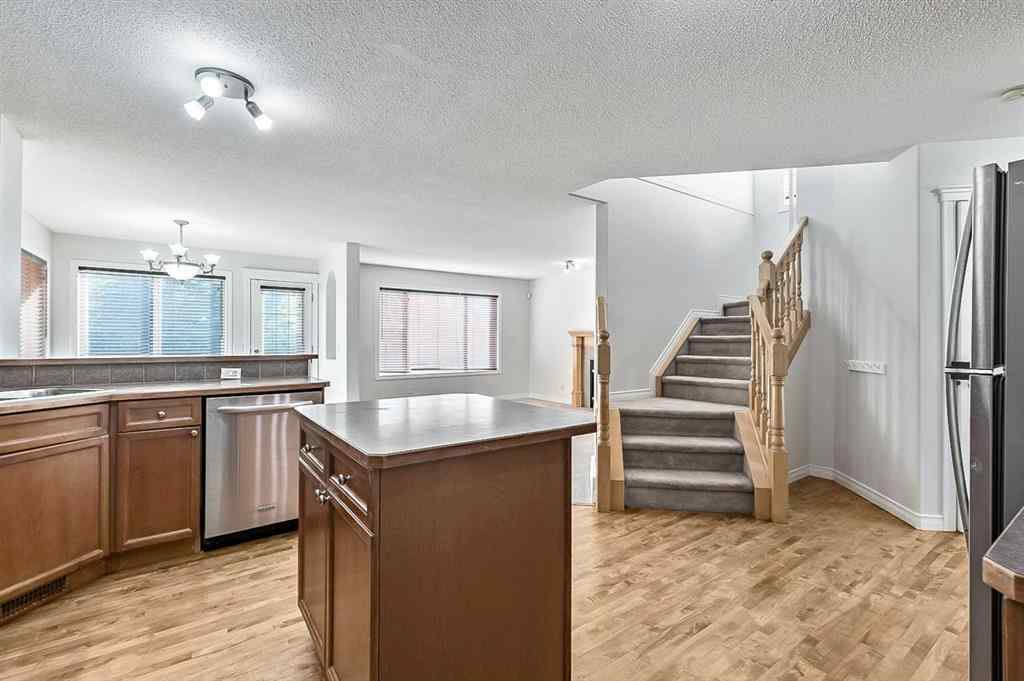 MLS® A2265927 - 287 Crystal Shores Drive  in Crystal Shores Okotoks, Residential