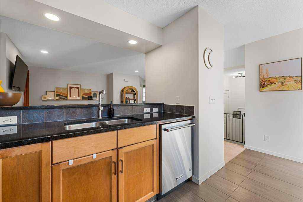 MLS® A2265933 - 184 Sage Valley Drive NW in Sage Hill Calgary, Residential