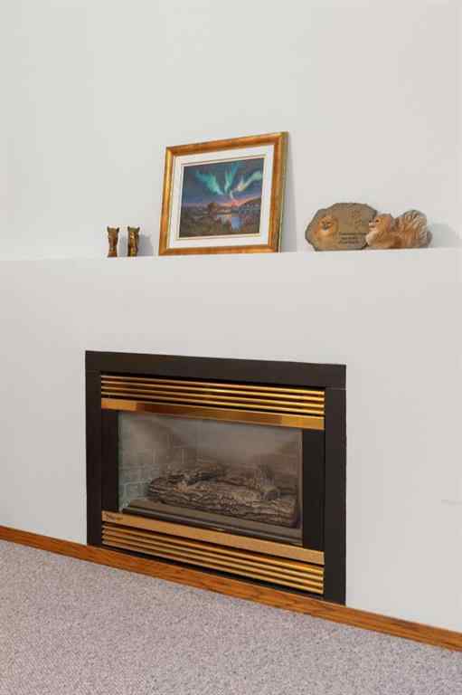 MLS® A2265937 - 361 Sprague Way SE in SE Southridge Medicine Hat, Residential