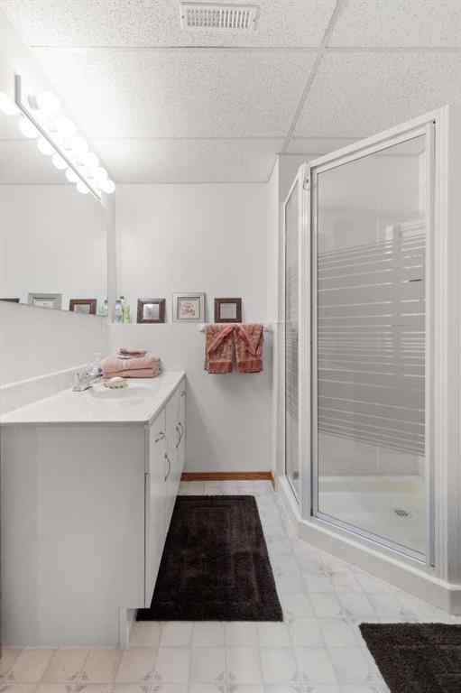 MLS® A2265937 - 361 Sprague Way SE in SE Southridge Medicine Hat, Residential