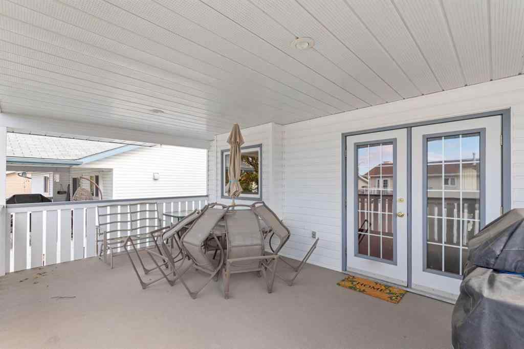 MLS® A2265937 - 361 Sprague Way SE in SE Southridge Medicine Hat, Residential