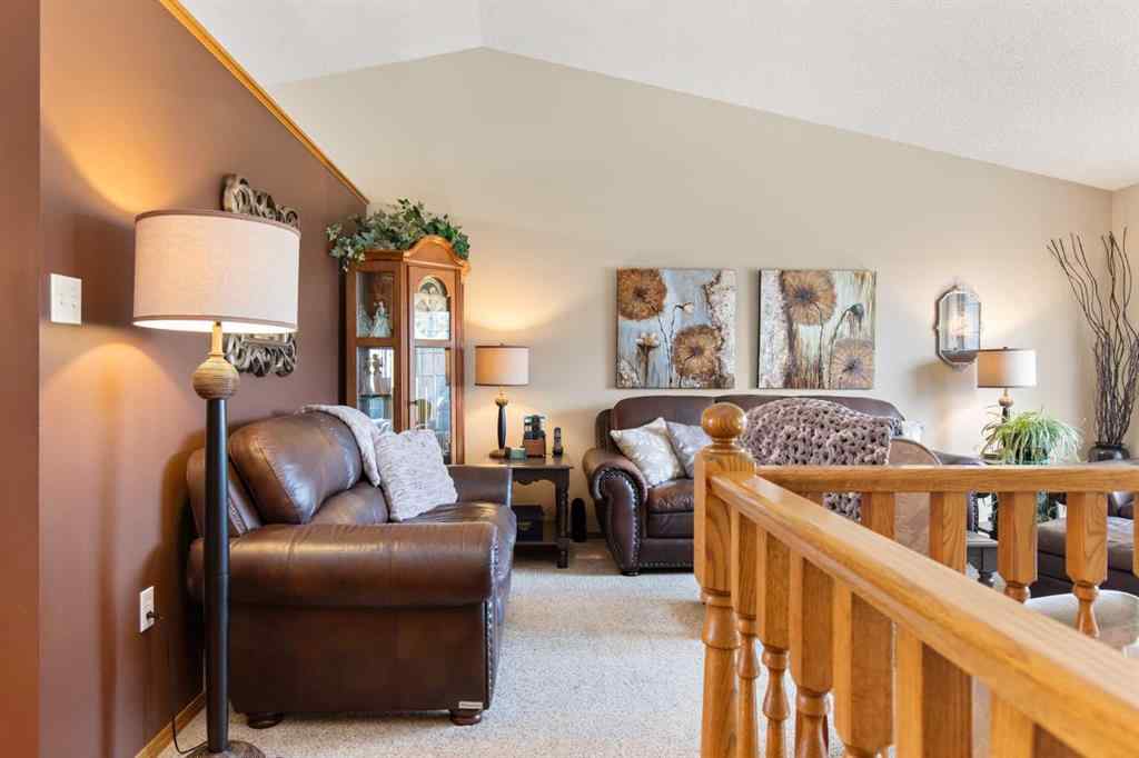 MLS® A2265937 - 361 Sprague Way SE in SE Southridge Medicine Hat, Residential