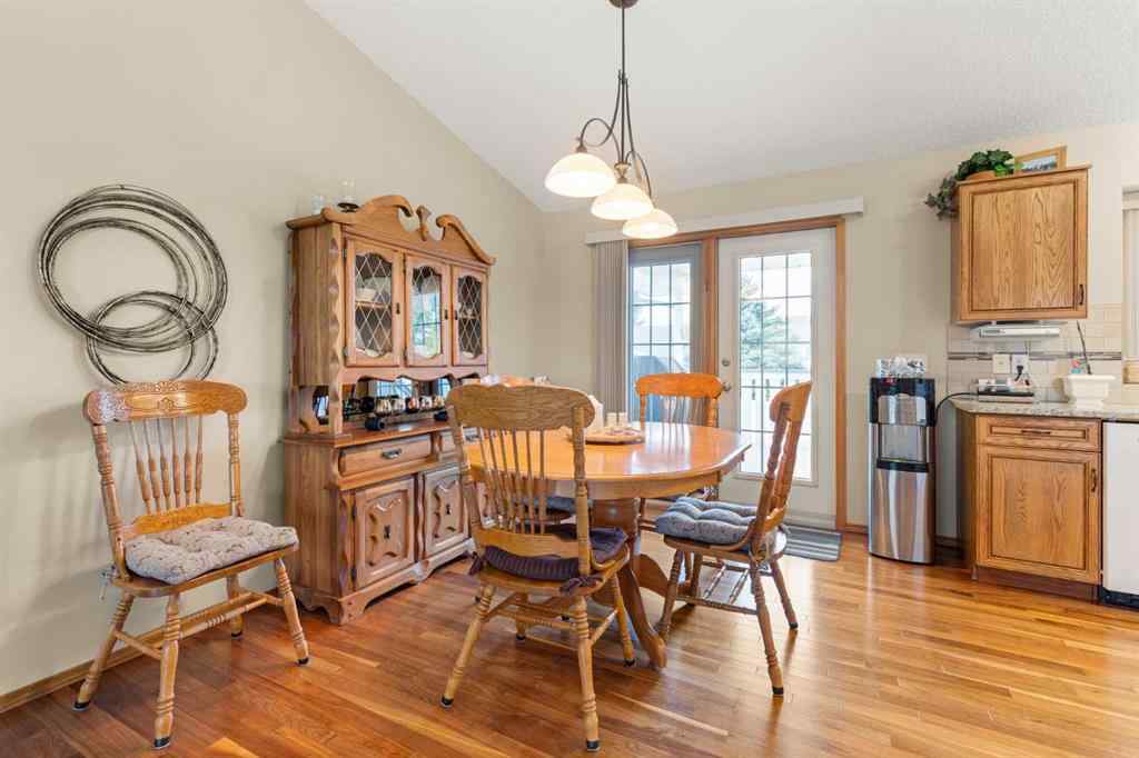 MLS® A2265937 - 361 Sprague Way SE in SE Southridge Medicine Hat, Residential