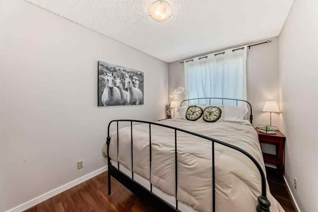MLS® A2265939 - 56 Applecroft Road SE in Applewood Park Calgary, Residential