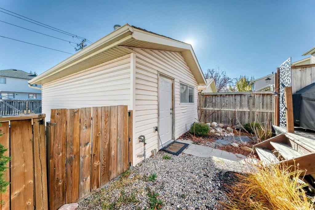 MLS® A2265939 - 56 Applecroft Road SE in Applewood Park Calgary, Residential