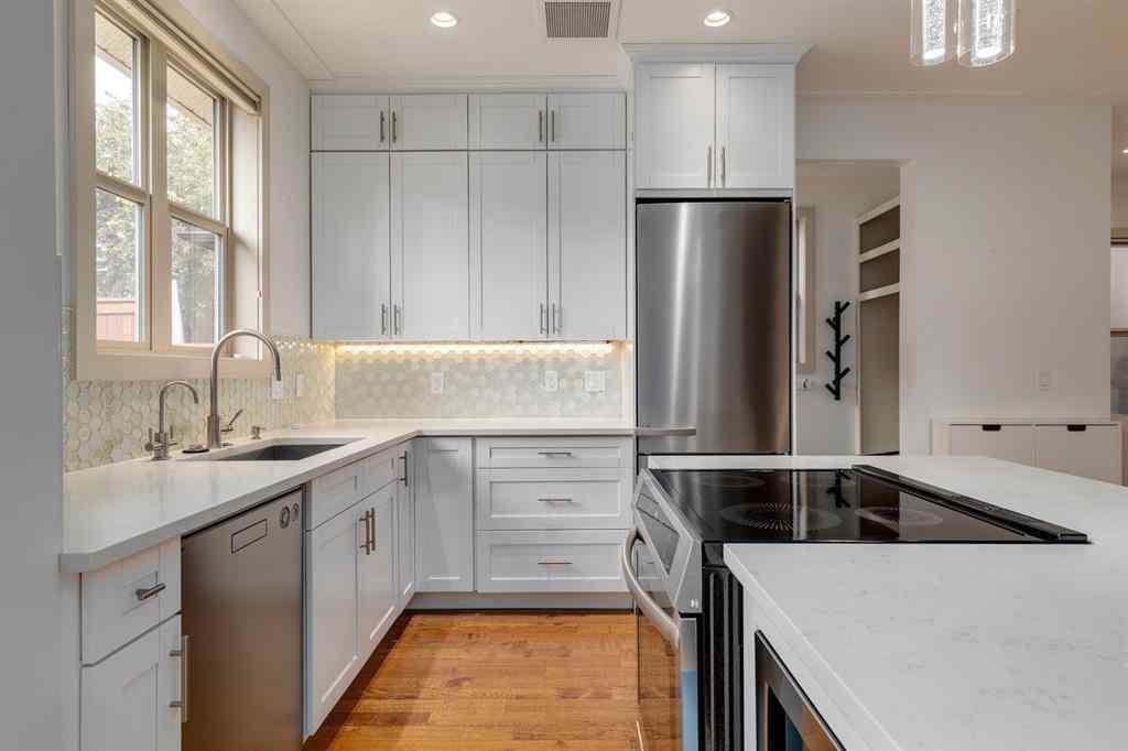 MLS® A2265941 - 3823 16A Street SW in Altadore Calgary, Residential