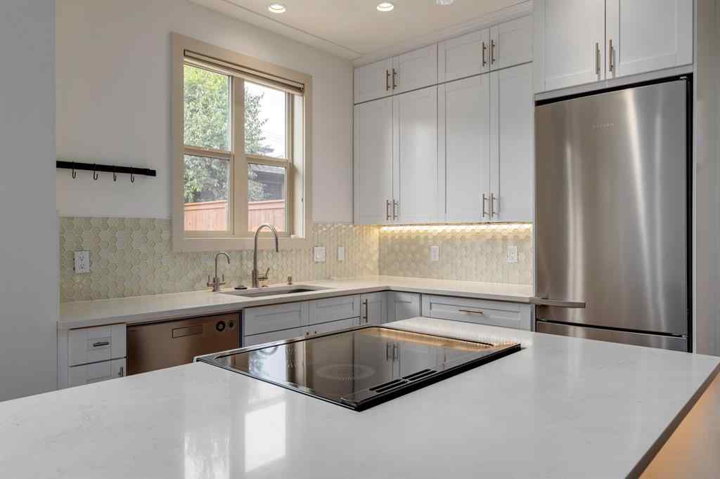 MLS® A2265941 - 3823 16A Street SW in Altadore Calgary, Residential