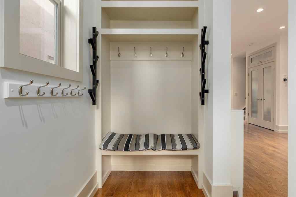 MLS® A2265941 - 3823 16A Street SW in Altadore Calgary, Residential