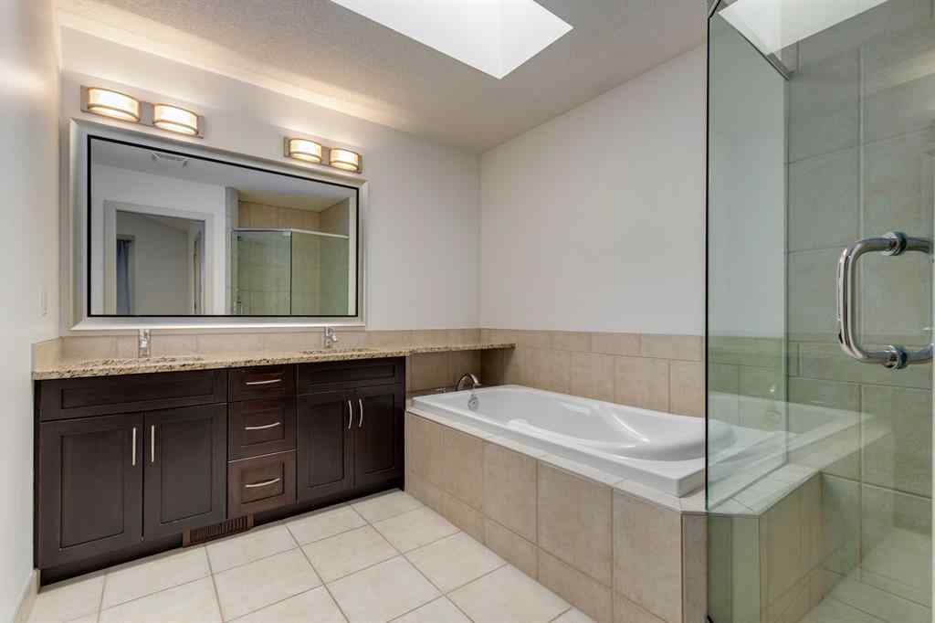 MLS® A2265941 - 3823 16A Street SW in Altadore Calgary, Residential