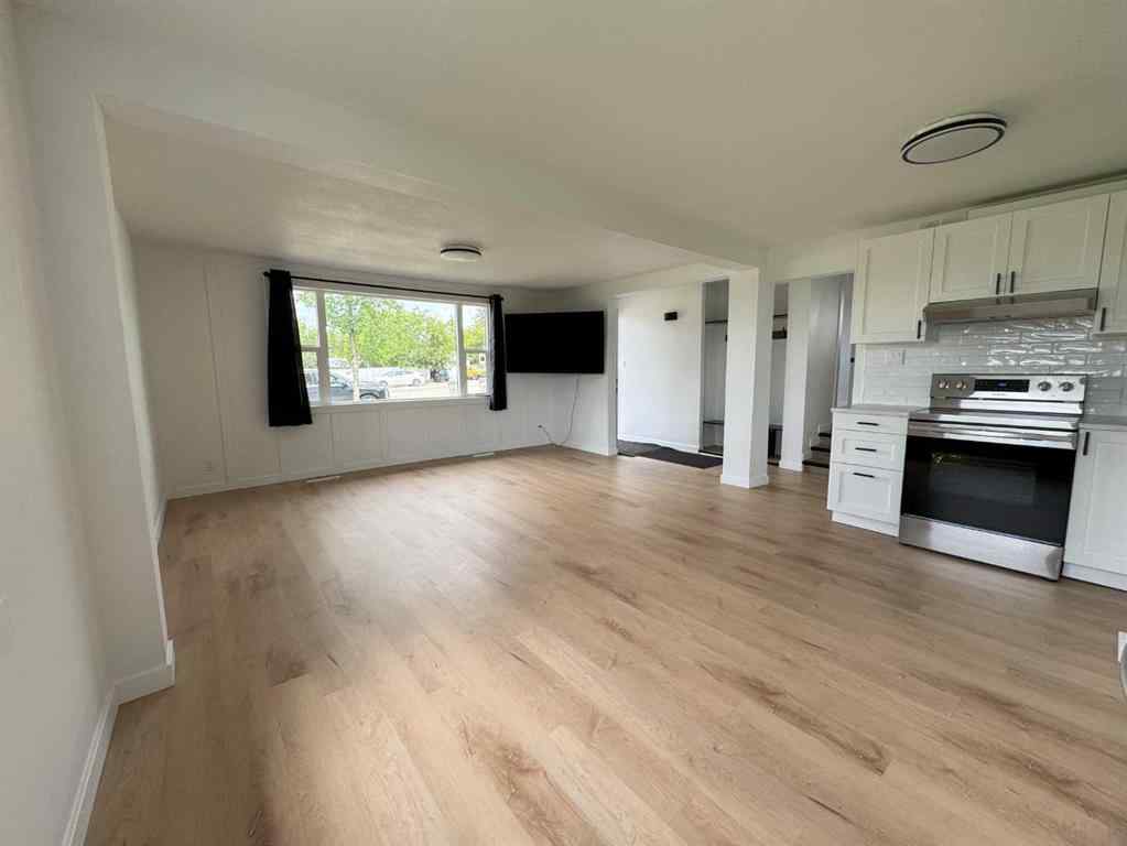 MLS® A2265942 - Unit #A 9513 108 Avenue  in Hillside Grande Prairie, Rental