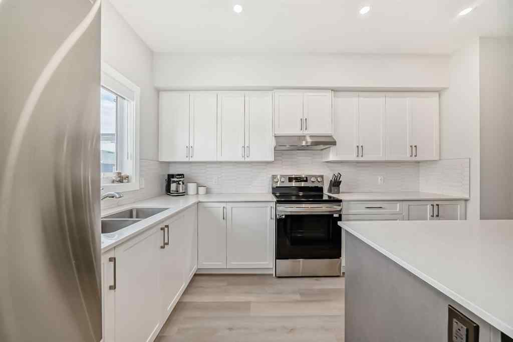 MLS® A2265943 - 934 Cobblemore Common SW in Cobblestone Creek Airdrie, Residential