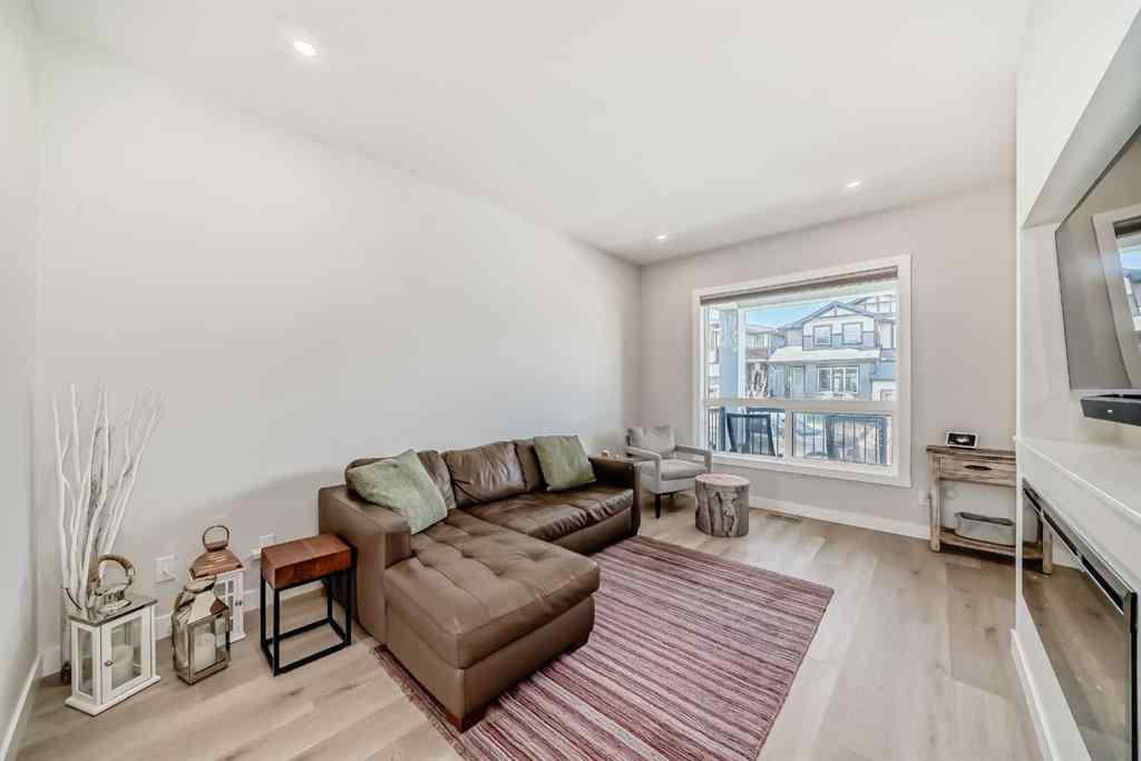 MLS® A2265943 - 934 Cobblemore Common SW in Cobblestone Creek Airdrie, Residential