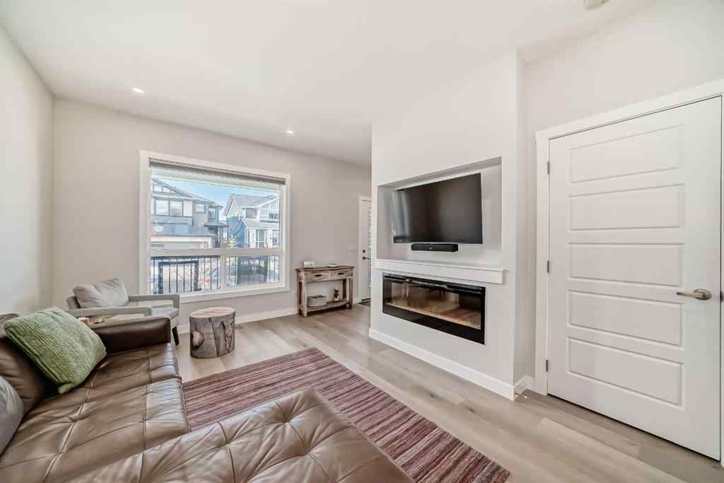 MLS® A2265943 - 934 Cobblemore Common SW in Cobblestone Creek Airdrie, Residential