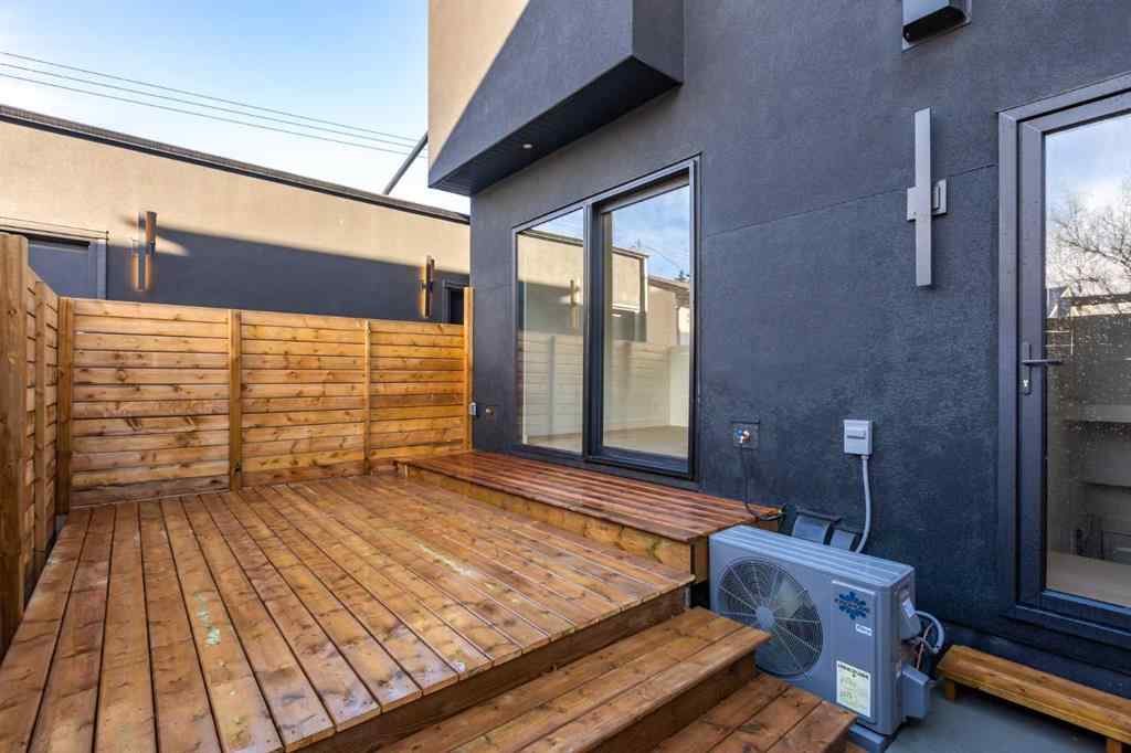 MLS® A2265959 - 4309 32 Avenue SW in Glenbrook Calgary, Residential