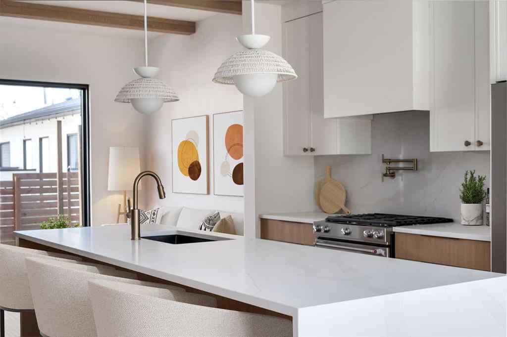 MLS® A2265959 - 4309 32 Avenue SW in Glenbrook Calgary, Residential