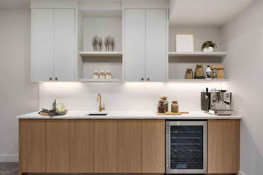 MLS® A2265959 - 4309 32 Avenue SW in Glenbrook Calgary, Residential