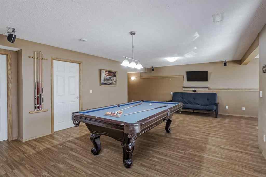 MLS® A2265961 - 8 Everstone Rise SW in Evergreen Calgary, Residential
