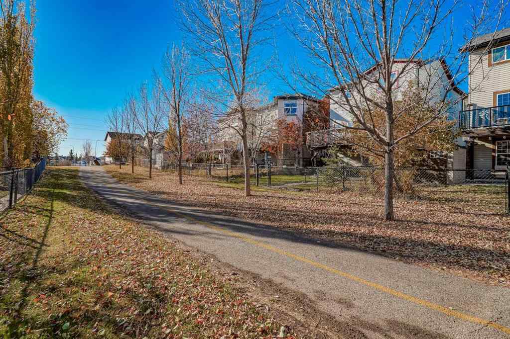 MLS® A2265961 - 8 Everstone Rise SW in Evergreen Calgary, Residential