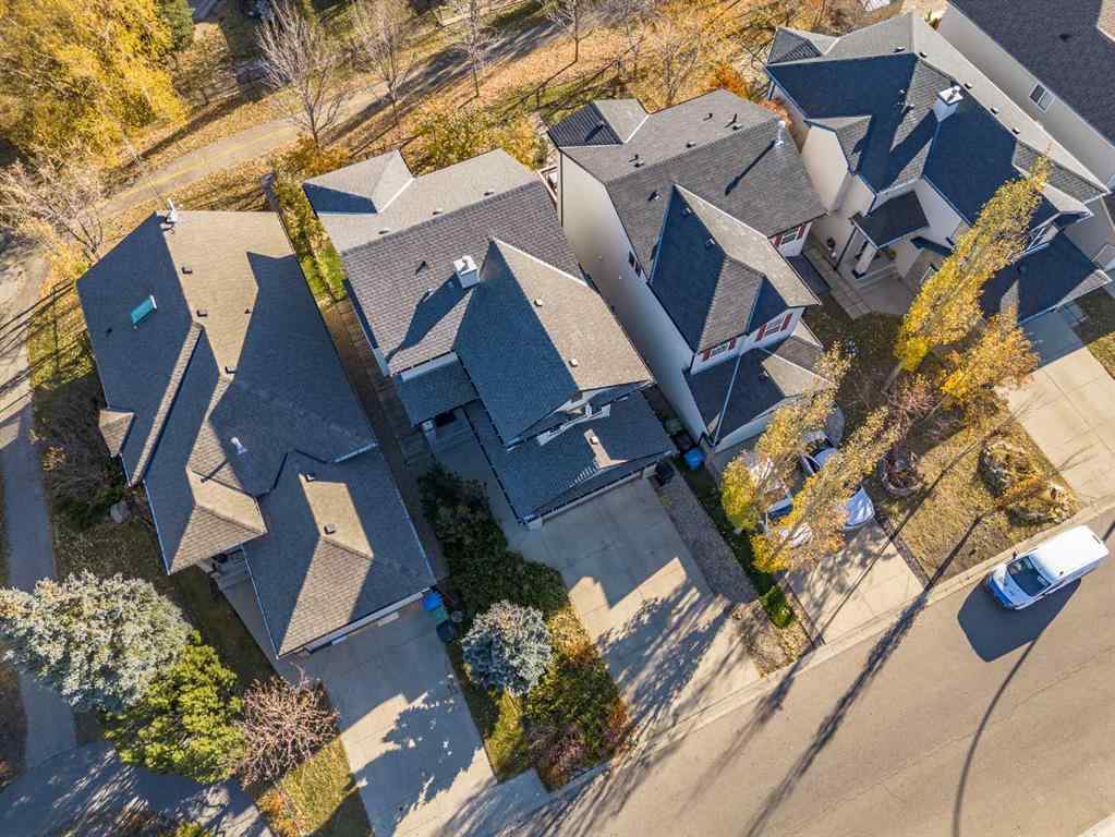 MLS® A2265961 - 8 Everstone Rise SW in Evergreen Calgary, Residential