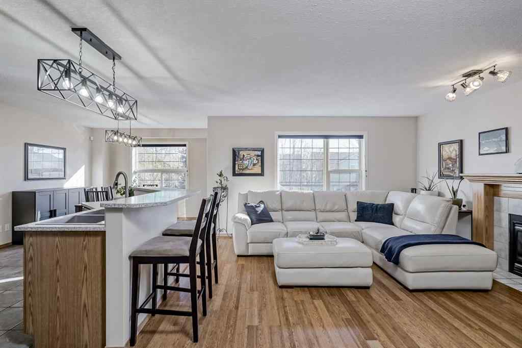 MLS® A2265961 - 8 Everstone Rise SW in Evergreen Calgary, Residential