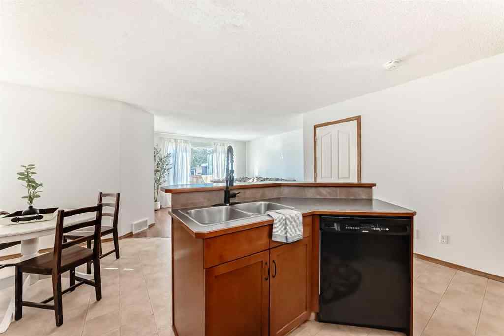 MLS® A2265962 - 201 Cranberry Square SE in Cranston Calgary, Residential