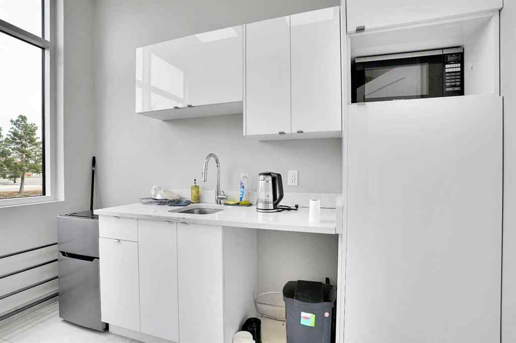 MLS® A2265963 - Unit #5102 2255 32 Street NE in Sunridge Calgary, Commercial