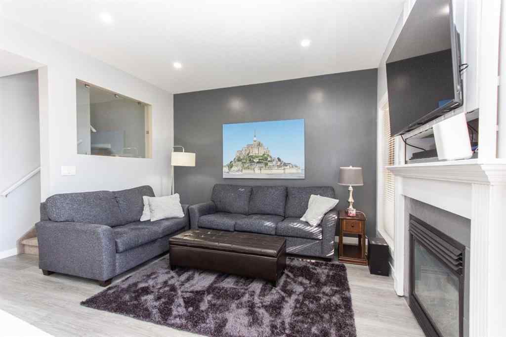 MLS® A2265967 - 347 Addington Drive  in Anders South Red Deer, Residential