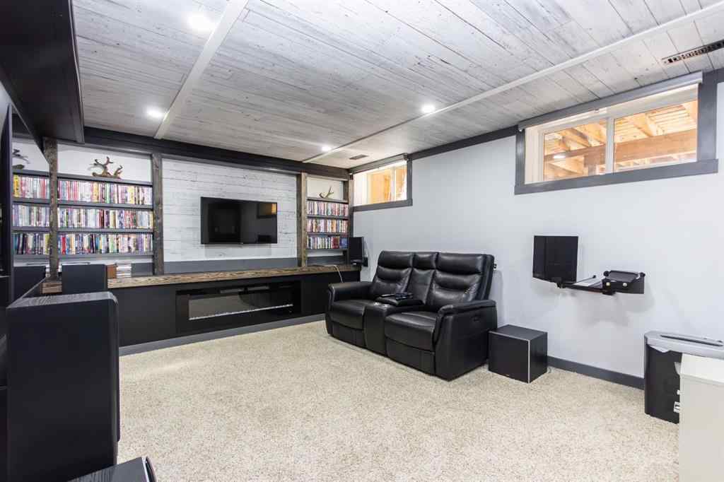 MLS® A2265967 - 347 Addington Drive  in Anders South Red Deer, Residential