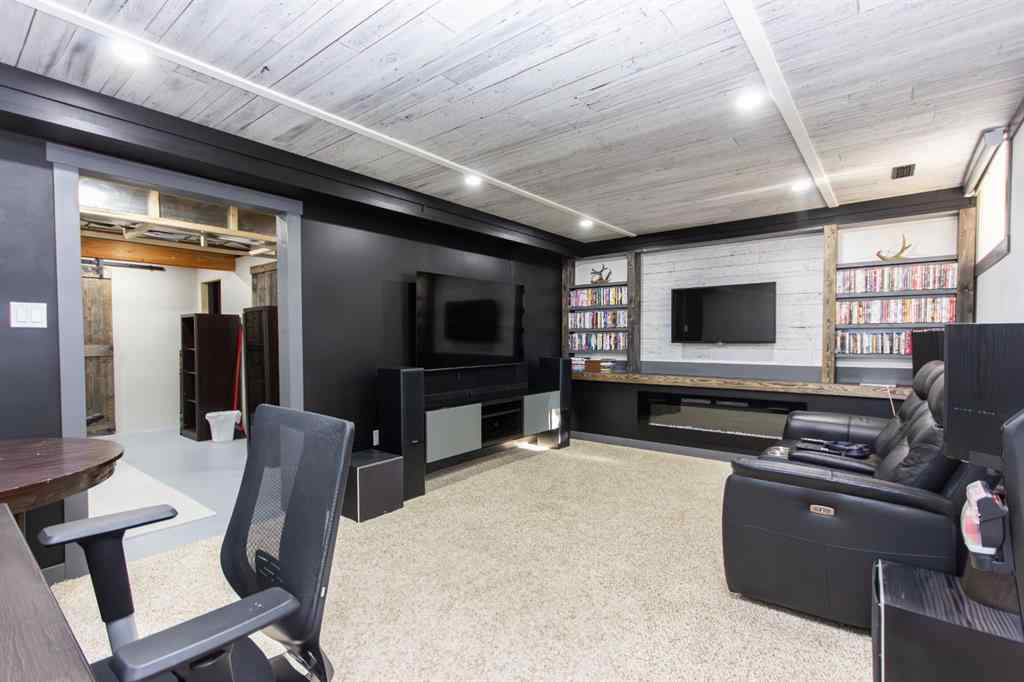 MLS® A2265967 - 347 Addington Drive  in Anders South Red Deer, Residential