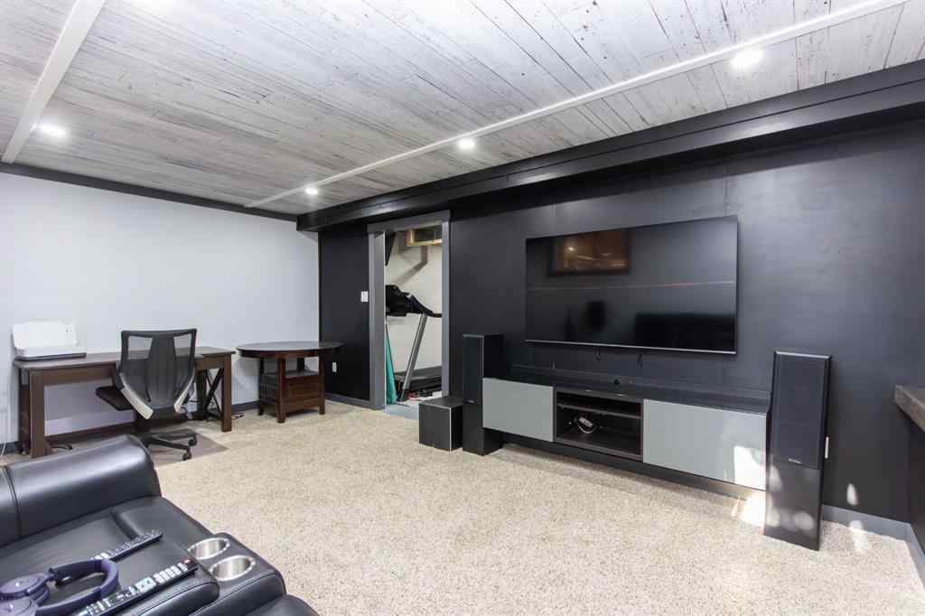 MLS® A2265967 - 347 Addington Drive  in Anders South Red Deer, Residential