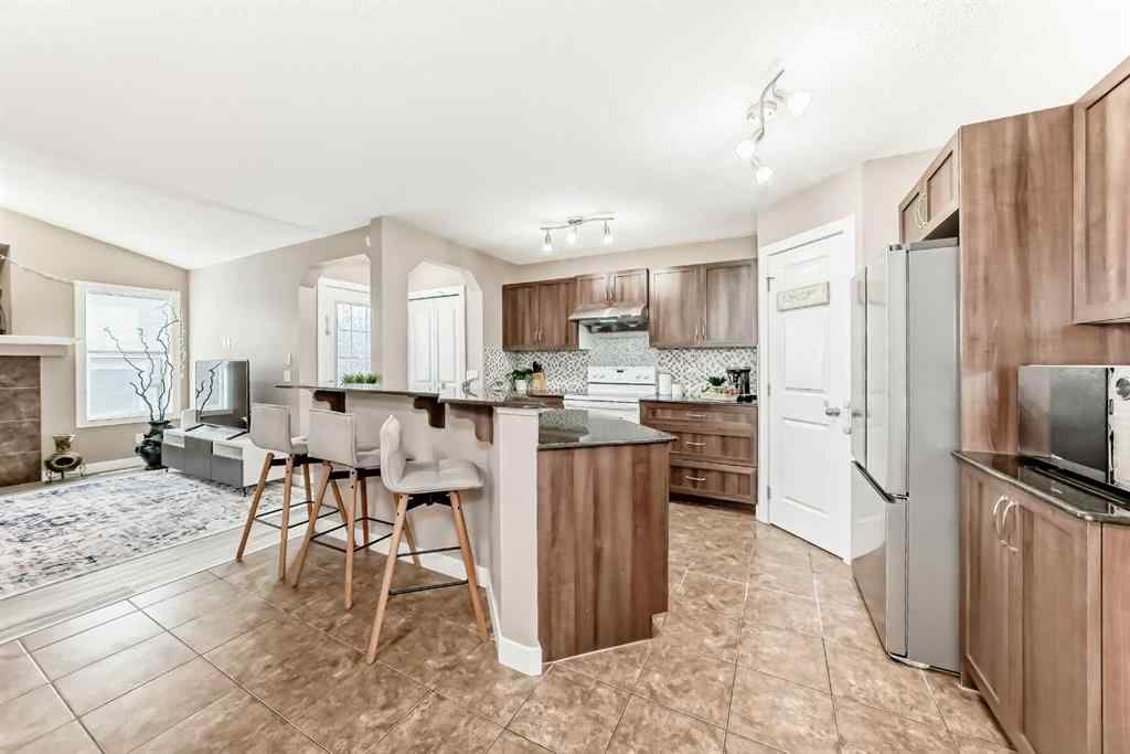 MLS® A2265968 - 71 Sage Hill Way NW in Sage Hill Calgary, Residential