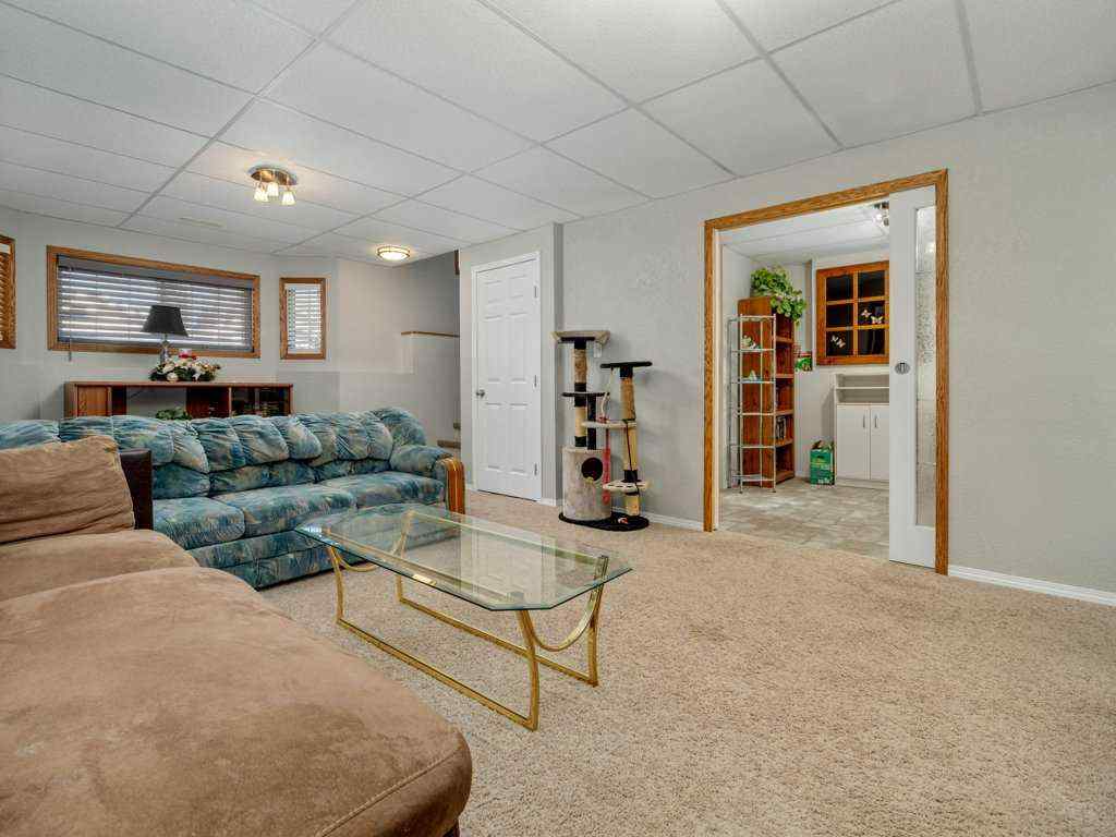 MLS® A2265971 - 159 Cougar Crescent N in Uplands Lethbridge, Residential