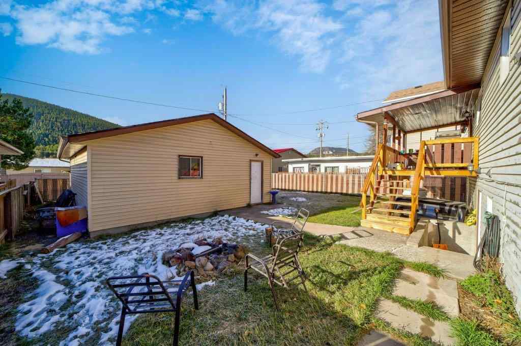 MLS® A2265974 - 11538 21 Avenue  in NONE Blairmore, Residential