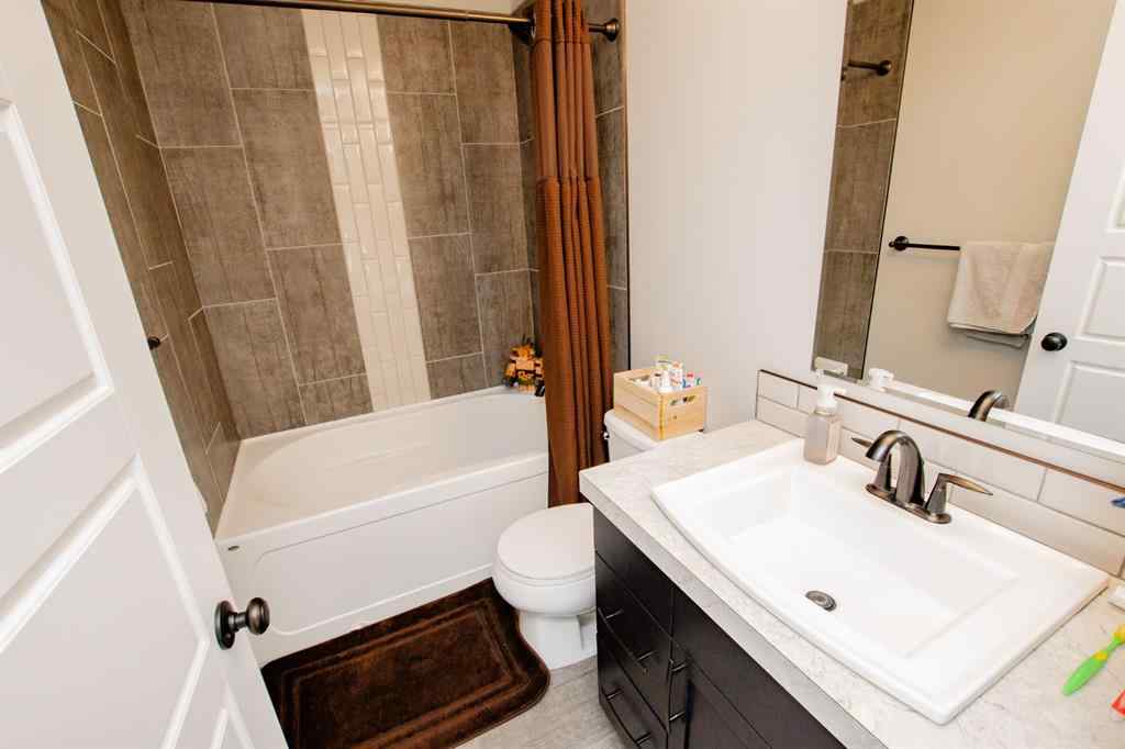 MLS® A2265975 - 8622 120 Avenue  in Copperwood Grande Prairie, Residential