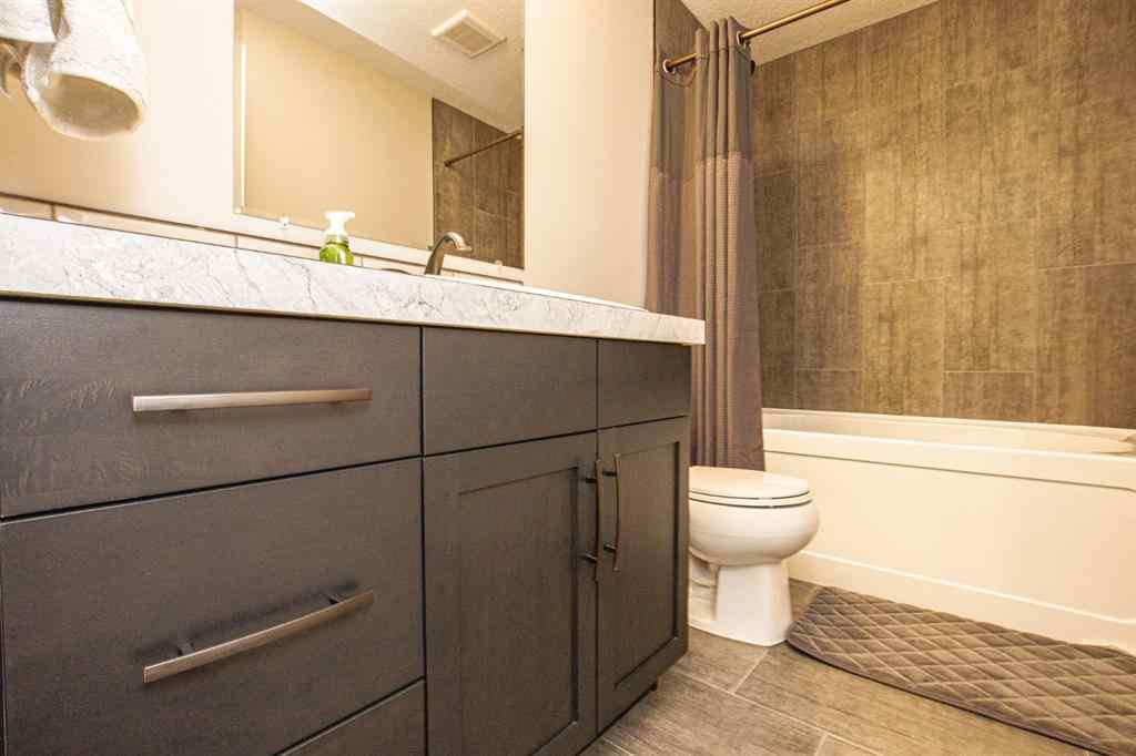 MLS® A2265975 - 8622 120 Avenue  in Copperwood Grande Prairie, Residential