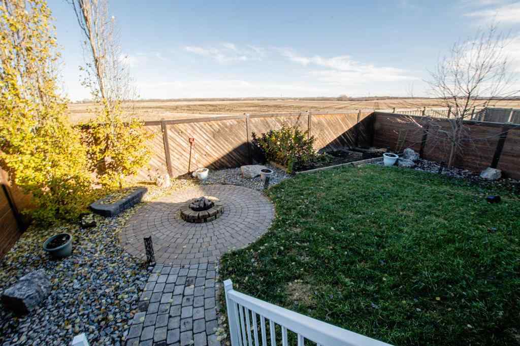 MLS® A2265975 - 8622 120 Avenue  in Copperwood Grande Prairie, Residential