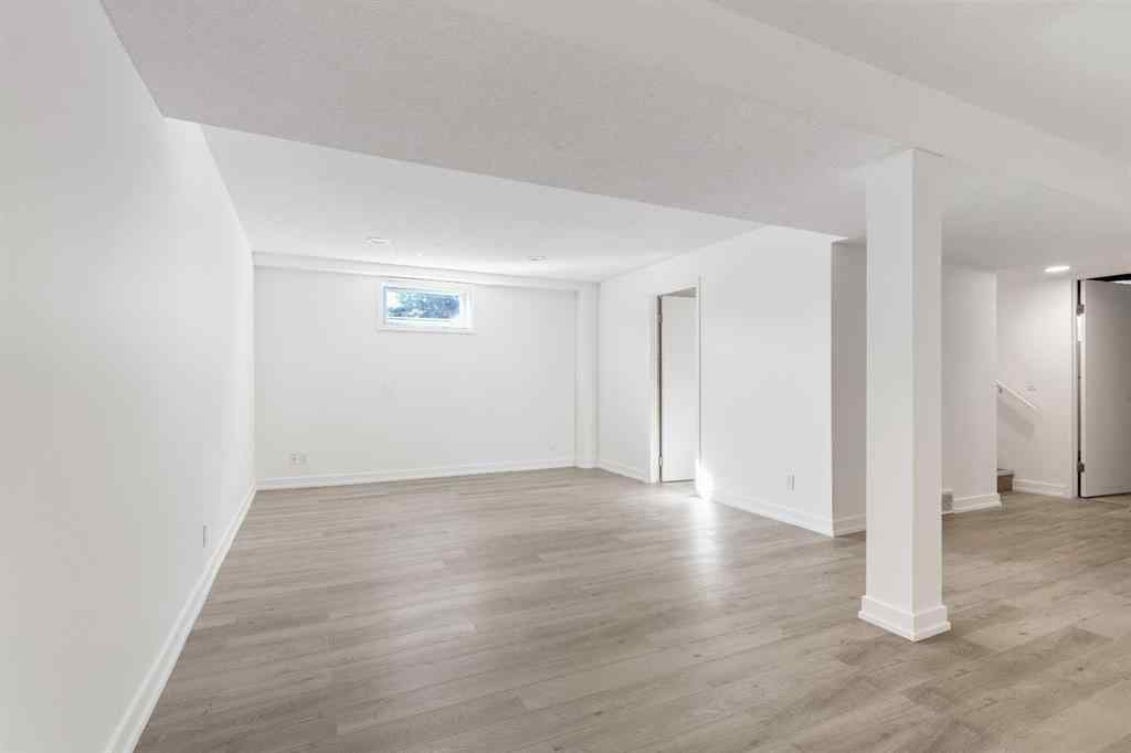 MLS® A2265976 - 2 West Barrett Place  in West Valley Cochrane, Residential