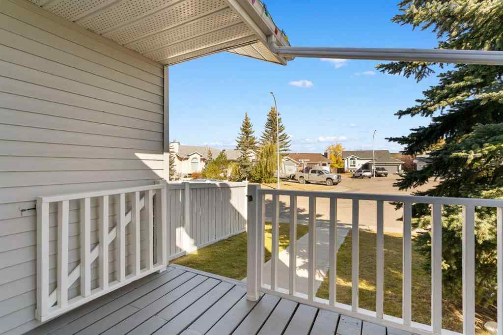 MLS® A2265976 - 2 West Barrett Place  in West Valley Cochrane, Residential