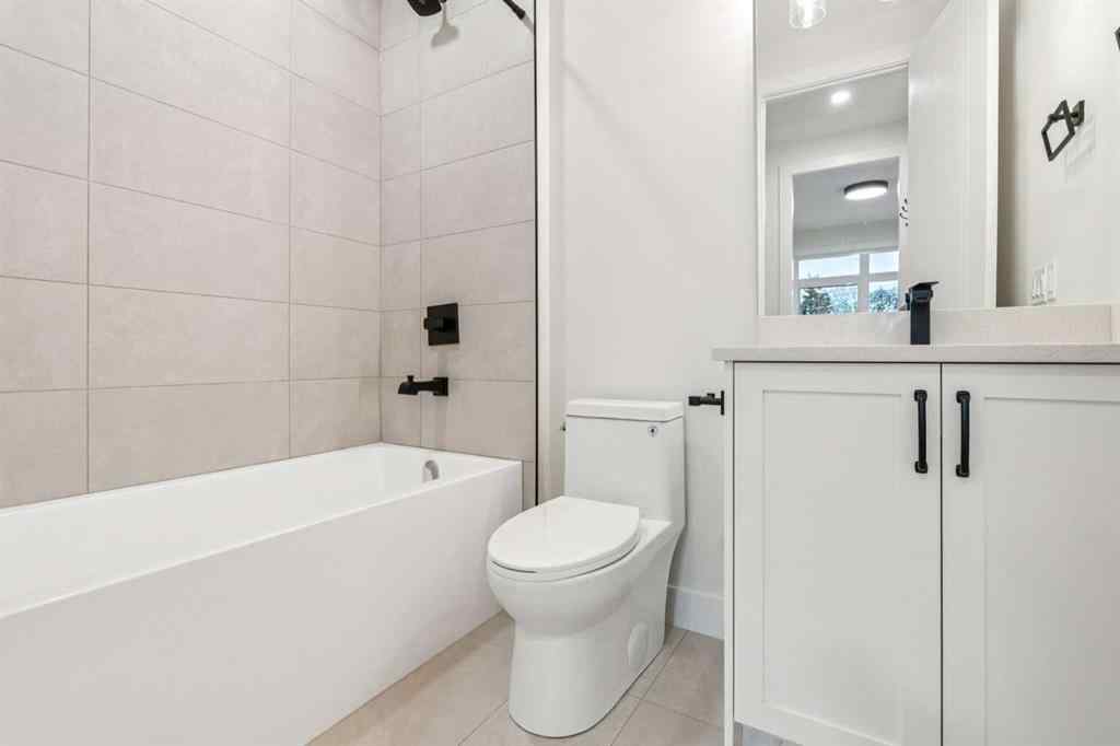 MLS® A2265980 - 643 36 Street SW in Spruce Cliff Calgary, Residential