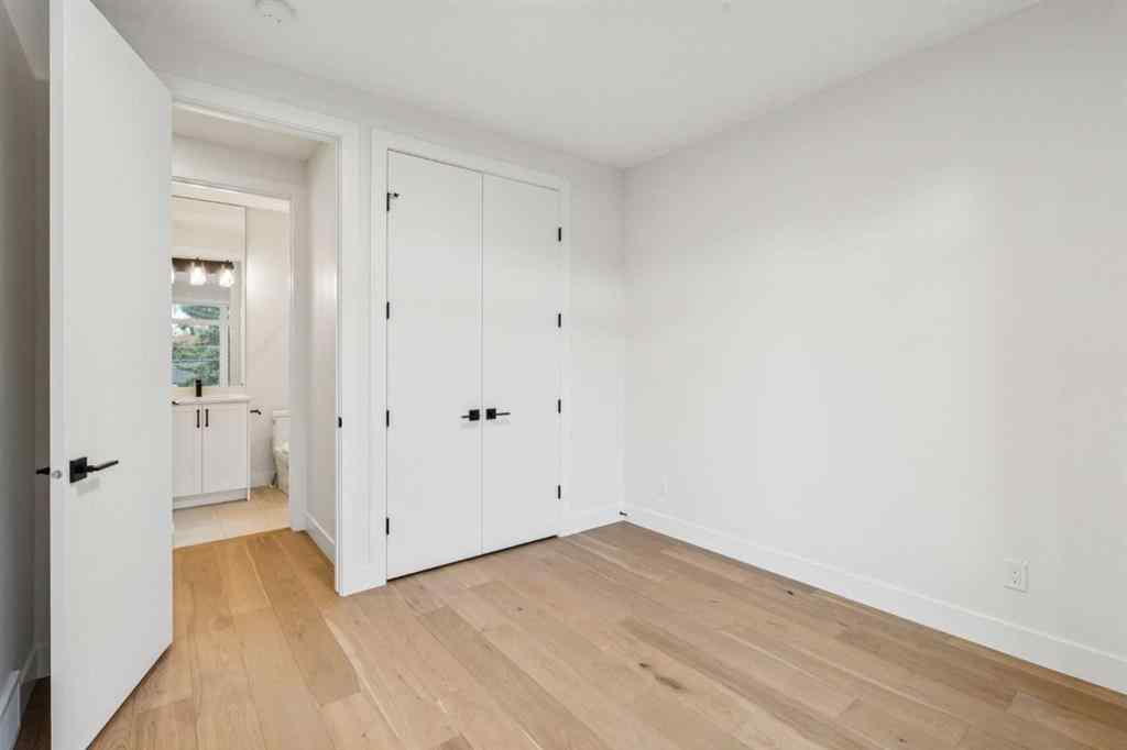 MLS® A2265980 - 643 36 Street SW in Spruce Cliff Calgary, Residential